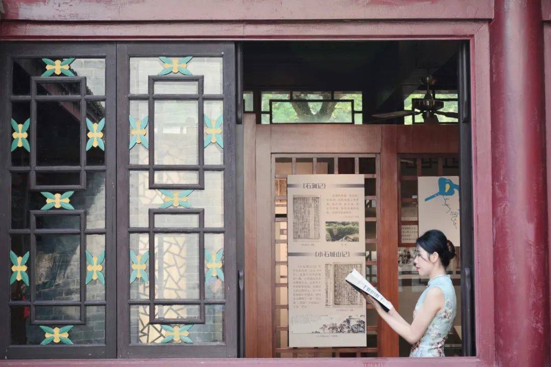 柳州老龙城主题客栈