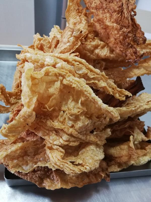 炸腐竹传统油炸坊