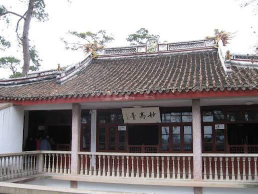 Gallery 3
