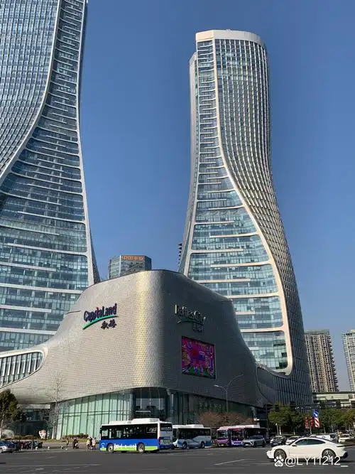 宁波来福士广场