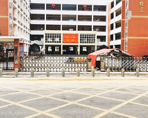 南昌市红谷滩区第一小学
