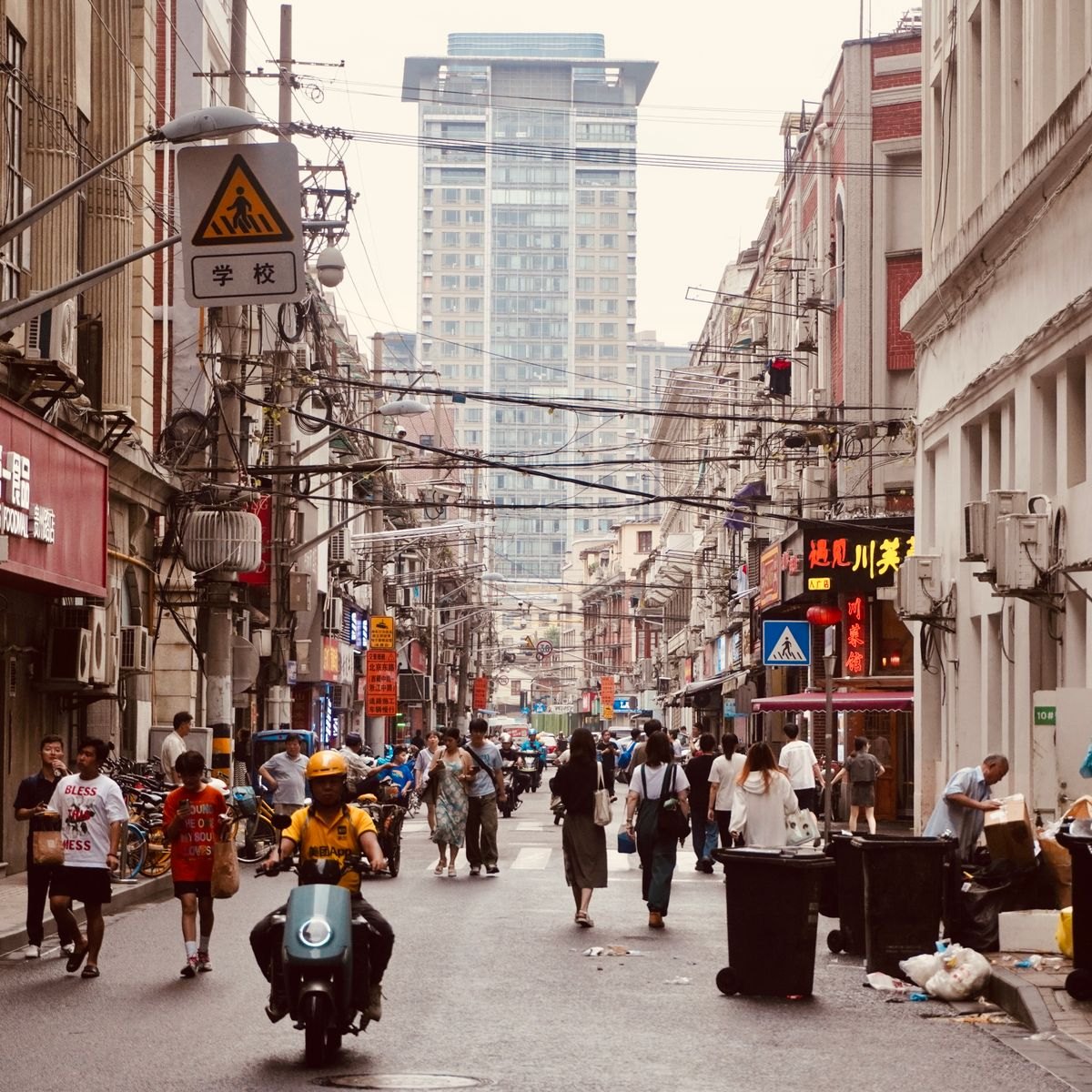 A Quieter Shanghai Day Beyond the Bund