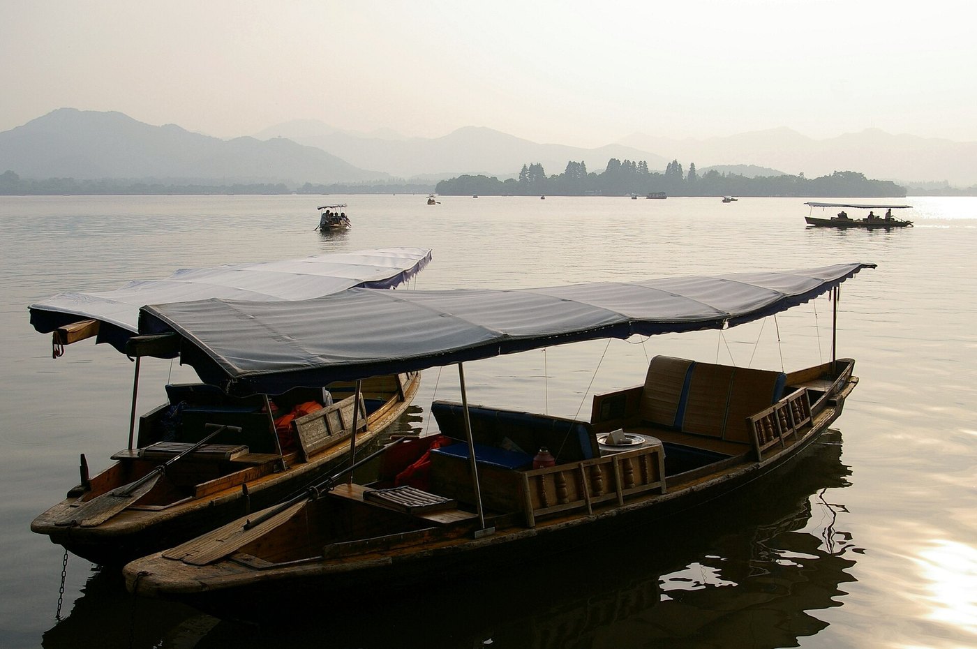West Lake on Foot and Boat: A Calm First Day