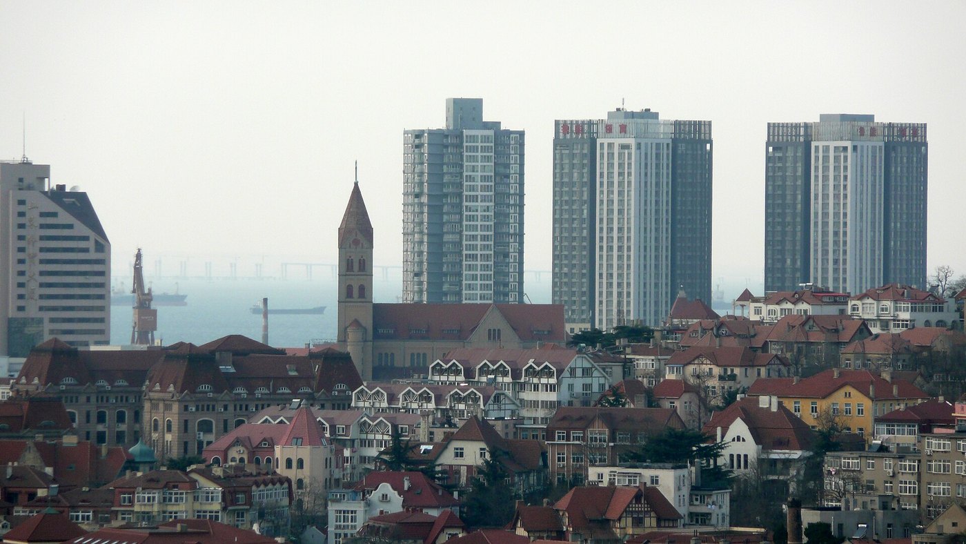Qingdao red roofs hill view people