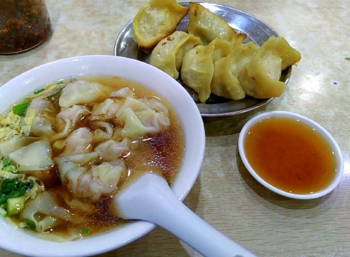 宁波沈馄饨铺