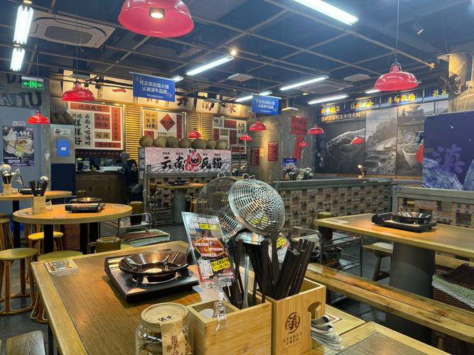 宁波江厦大叔干锅店