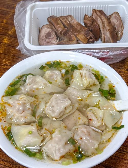 宁波美味云吞店