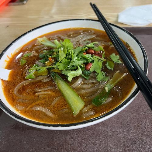 宁波鄞州瘦妹酸辣粉店
