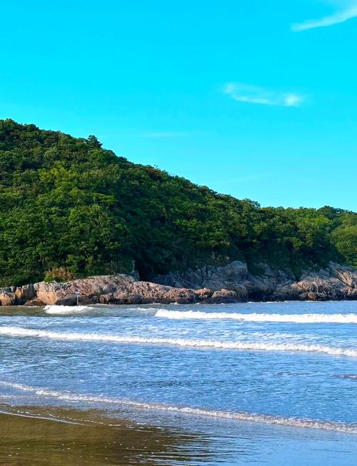 宁波镇海风光海滩