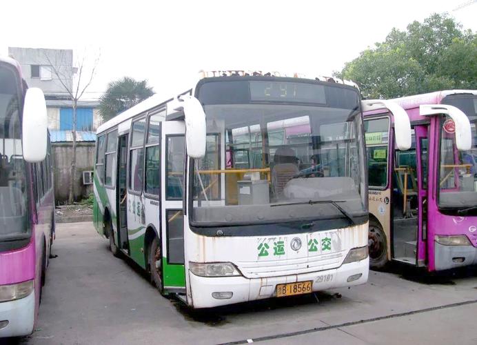 宁波甬城老公交枢纽