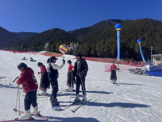 星滑雪场