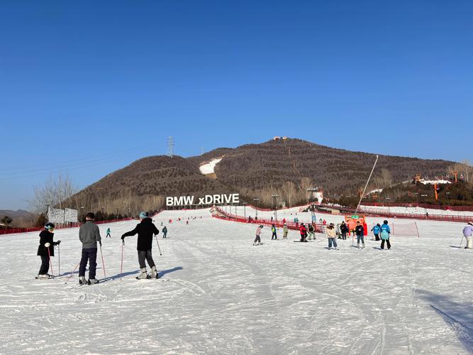 宁波北仑疯狂滑雪场(分店)