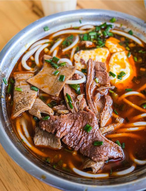 南昌青山大牛肉面