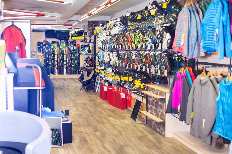 翔体育用品店