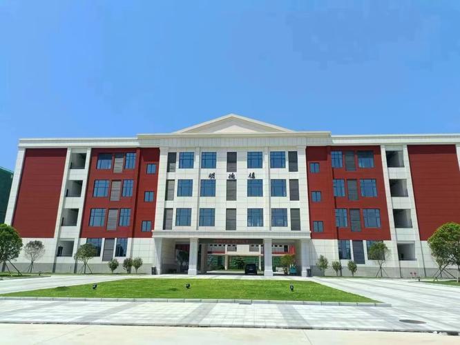 南昌红谷礼技工学校