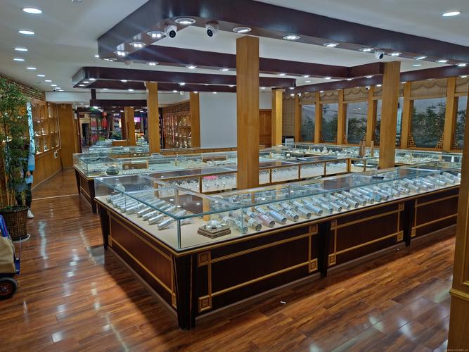 合肥肥东跃收藏品店