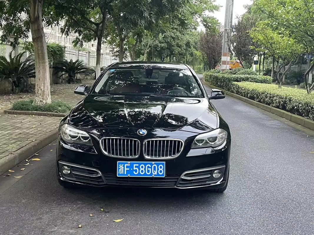 嘉兴秀洲康租车行
