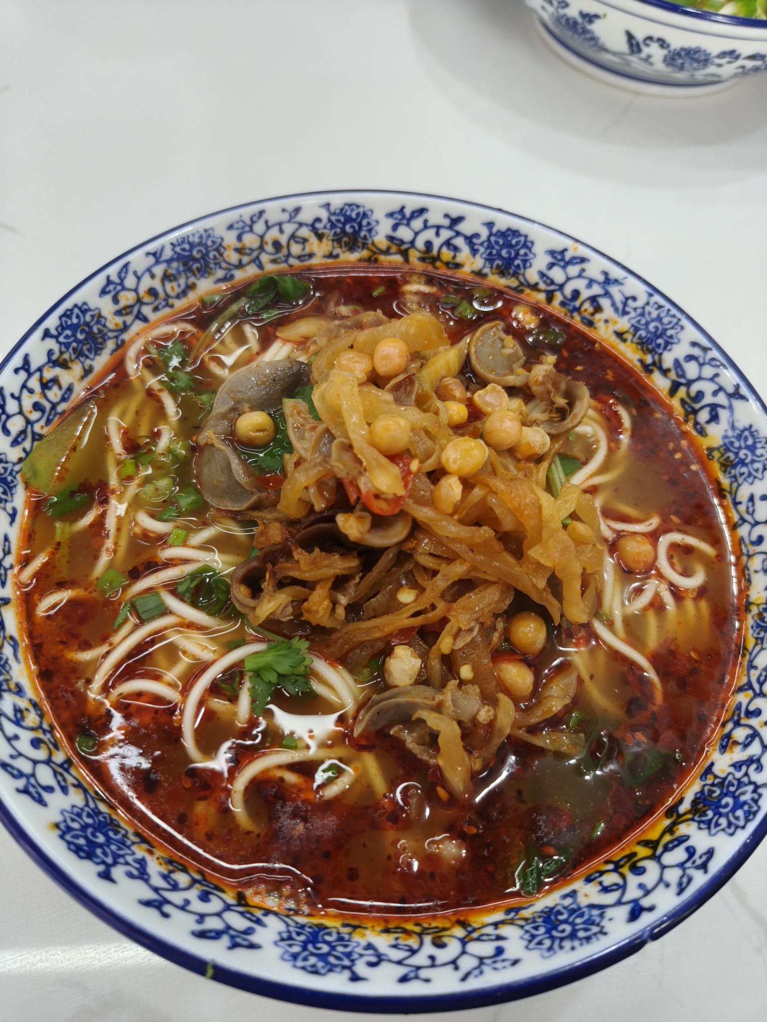 包扁担重庆小面(天一店)