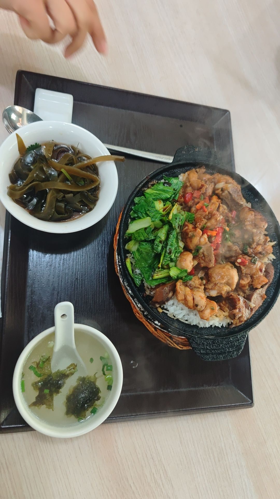 响多多煲仔饭(嘉善店)