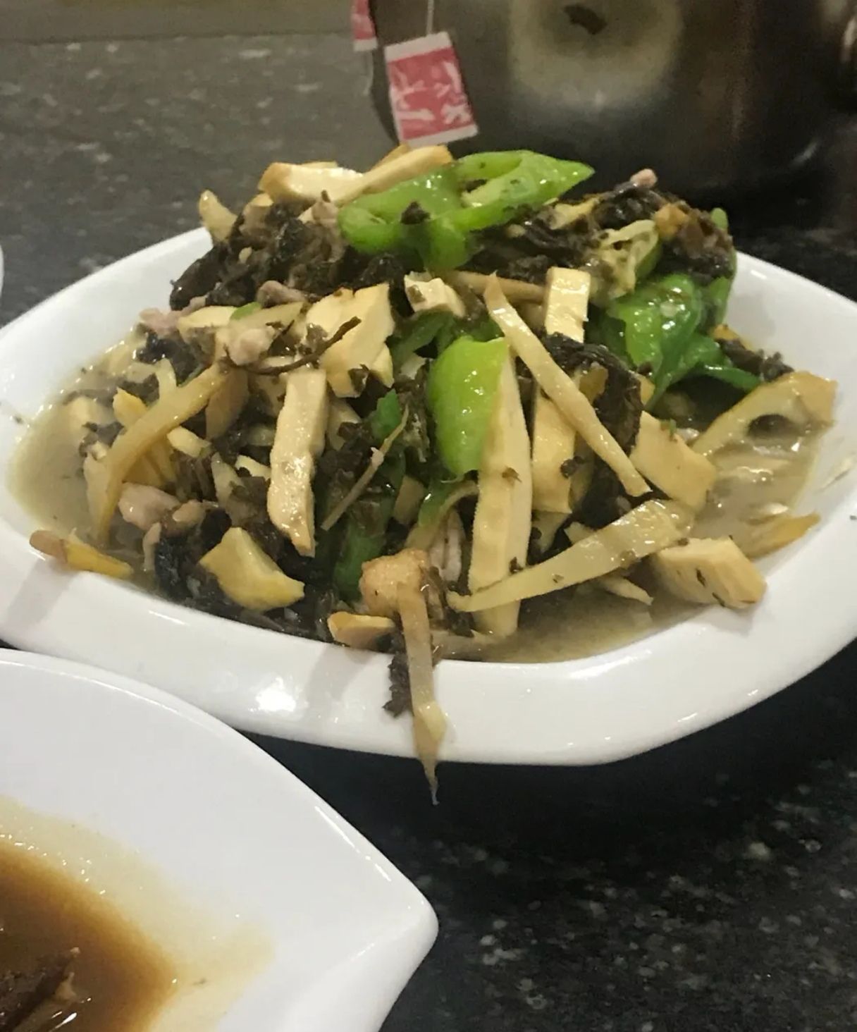 晚村土菜馆