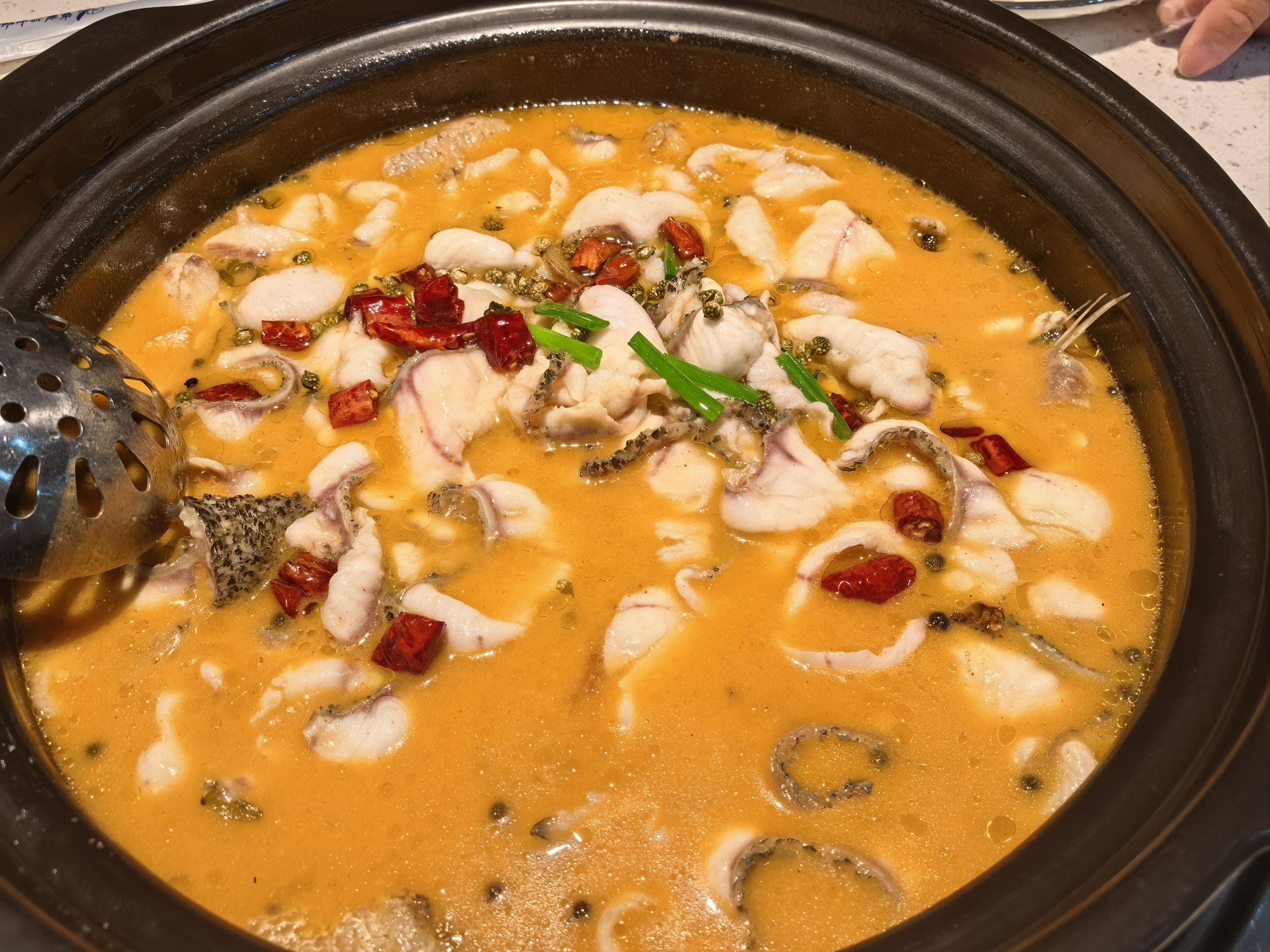 黑鱼郭酸菜鱼(港荣店)