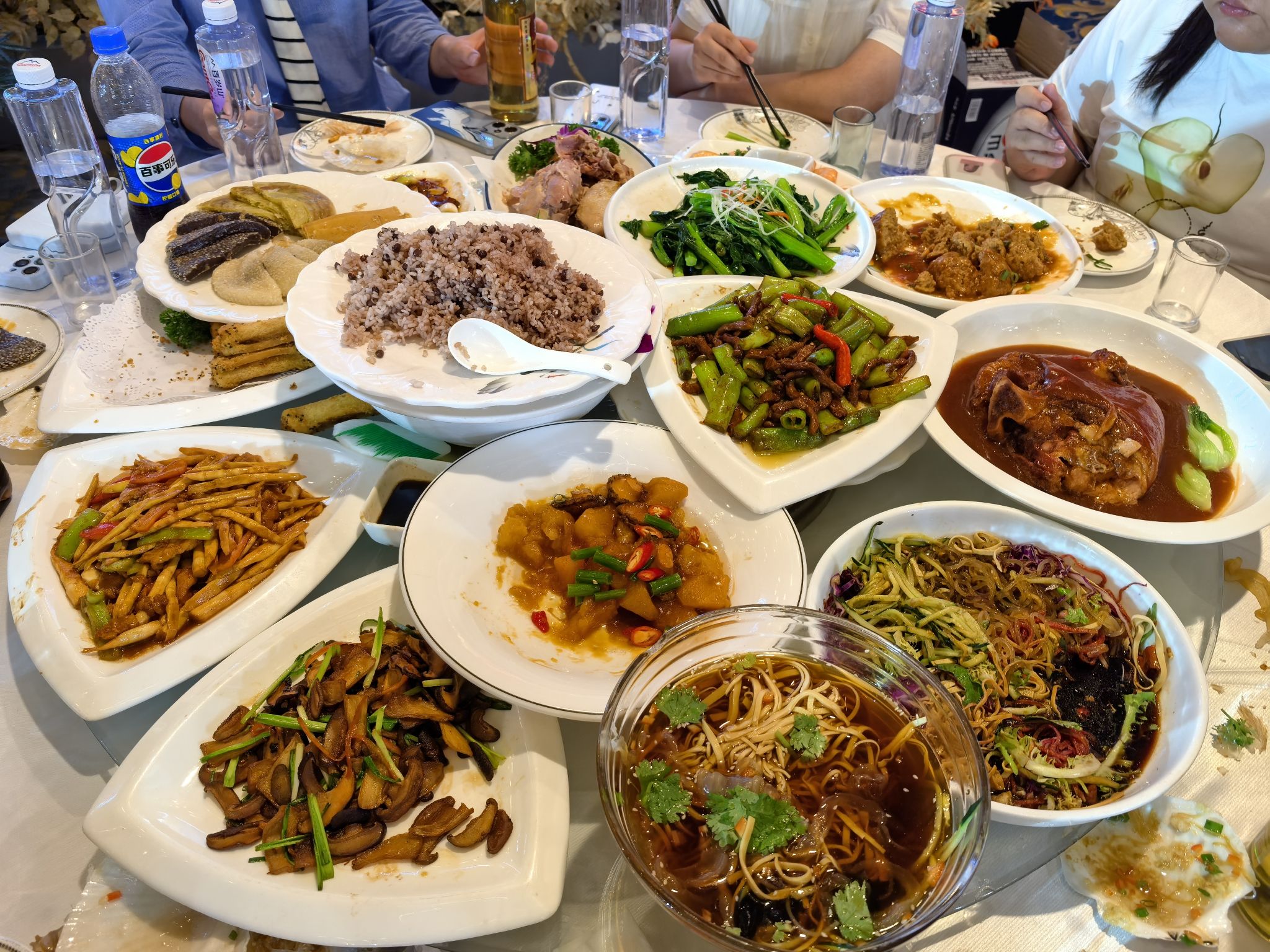 云河名都酒店