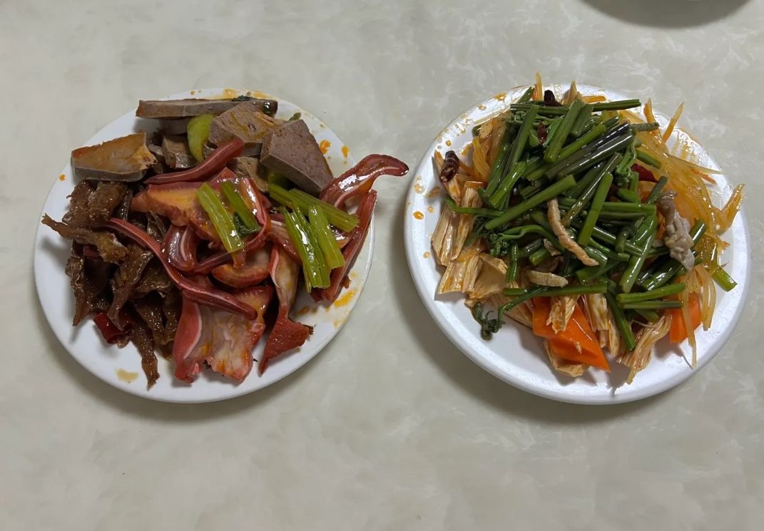 孔六锅烙