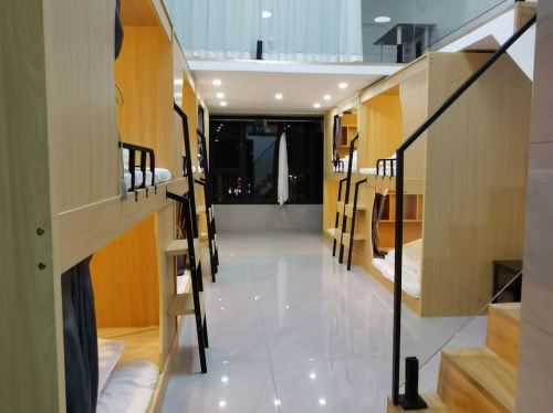 美巢小屋旅舍(南昌西站店)