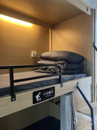 白日梦青年旅社(南昌西站店)