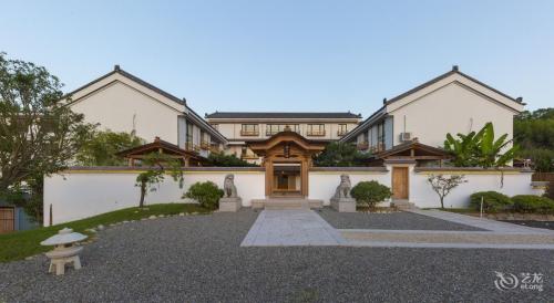 宁海岚月山房
