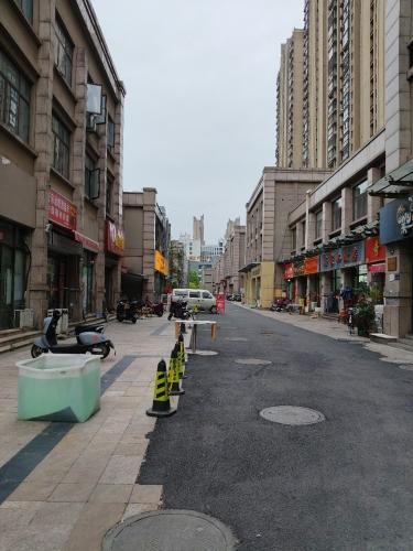 滨湖假日商业街