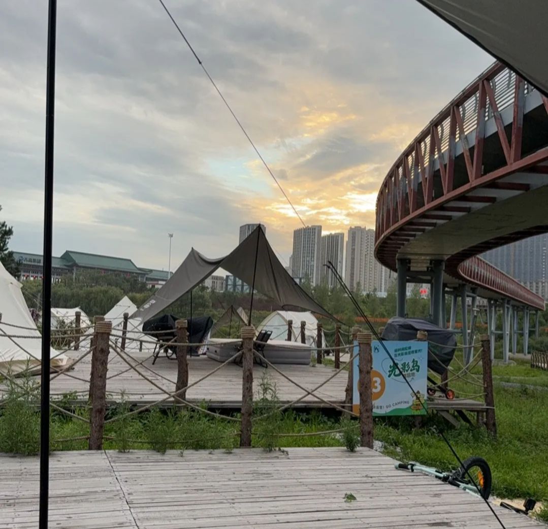 迹露·光影岛露营地