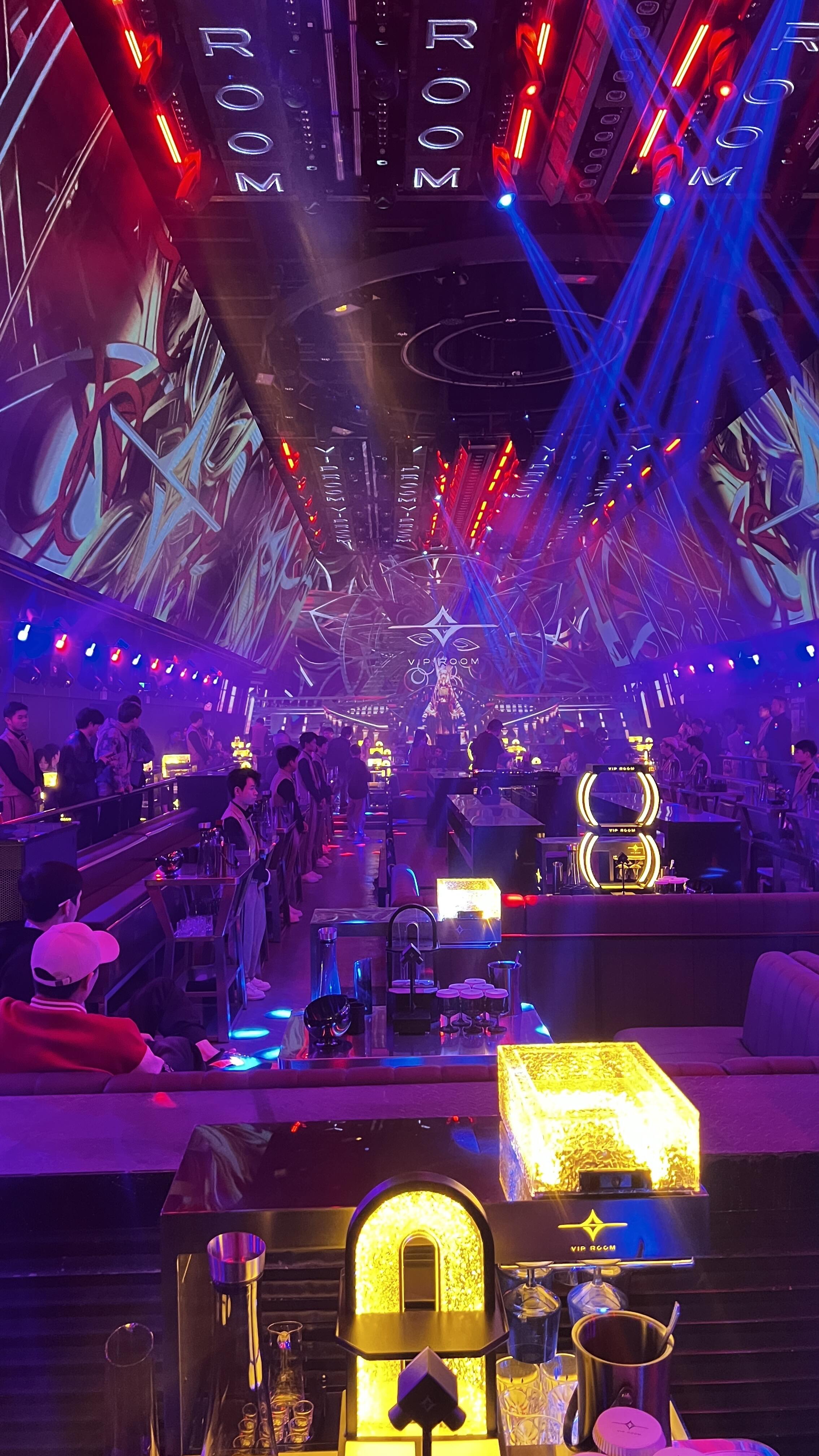 VIPROOMCLUB