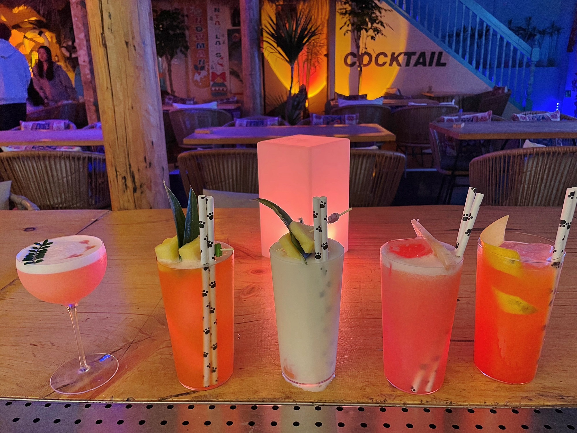 TiKi热带风酒吧