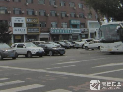 西新区皓阳综合门诊部