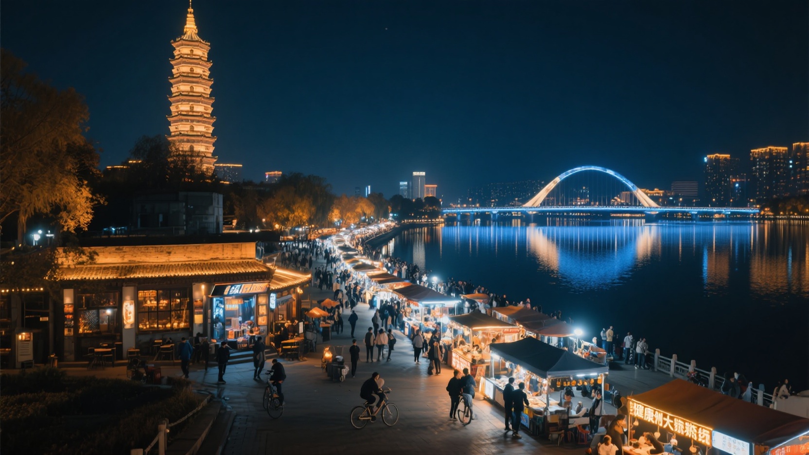 郑州夜游5小时|博主亲测三趟的湖岸夜市微醺路线(附5个机位+避坑)