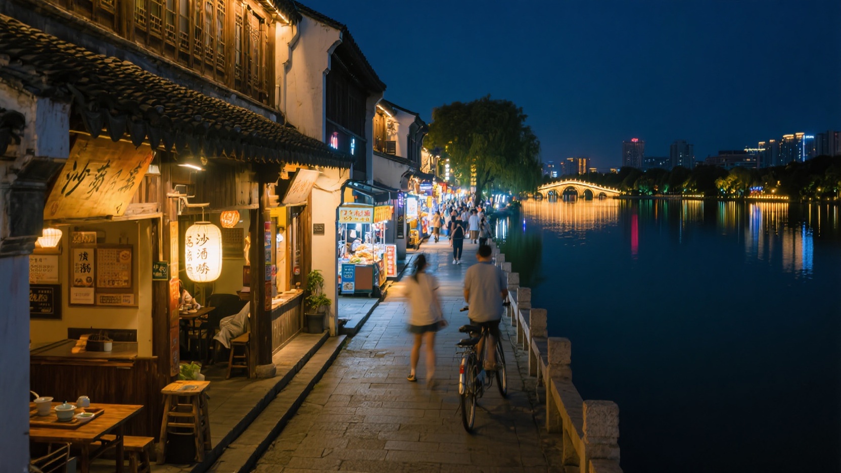 张家港入夜后|这条市区湖岸到小酒馆的亲测路线比白天耐逛(附夜拍机位+避坑)