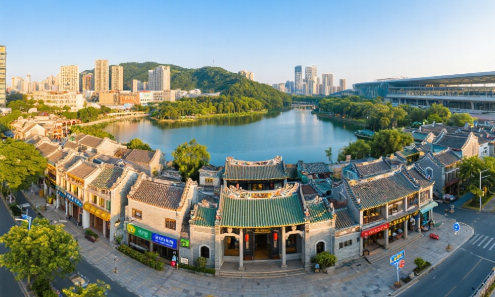 Living in Foshan: An Ideal Destination for Exploring Lingnan Culture and Modern Urban Life