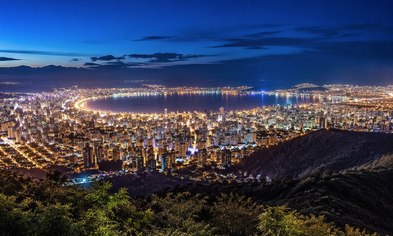 凤凰岭城市夜景